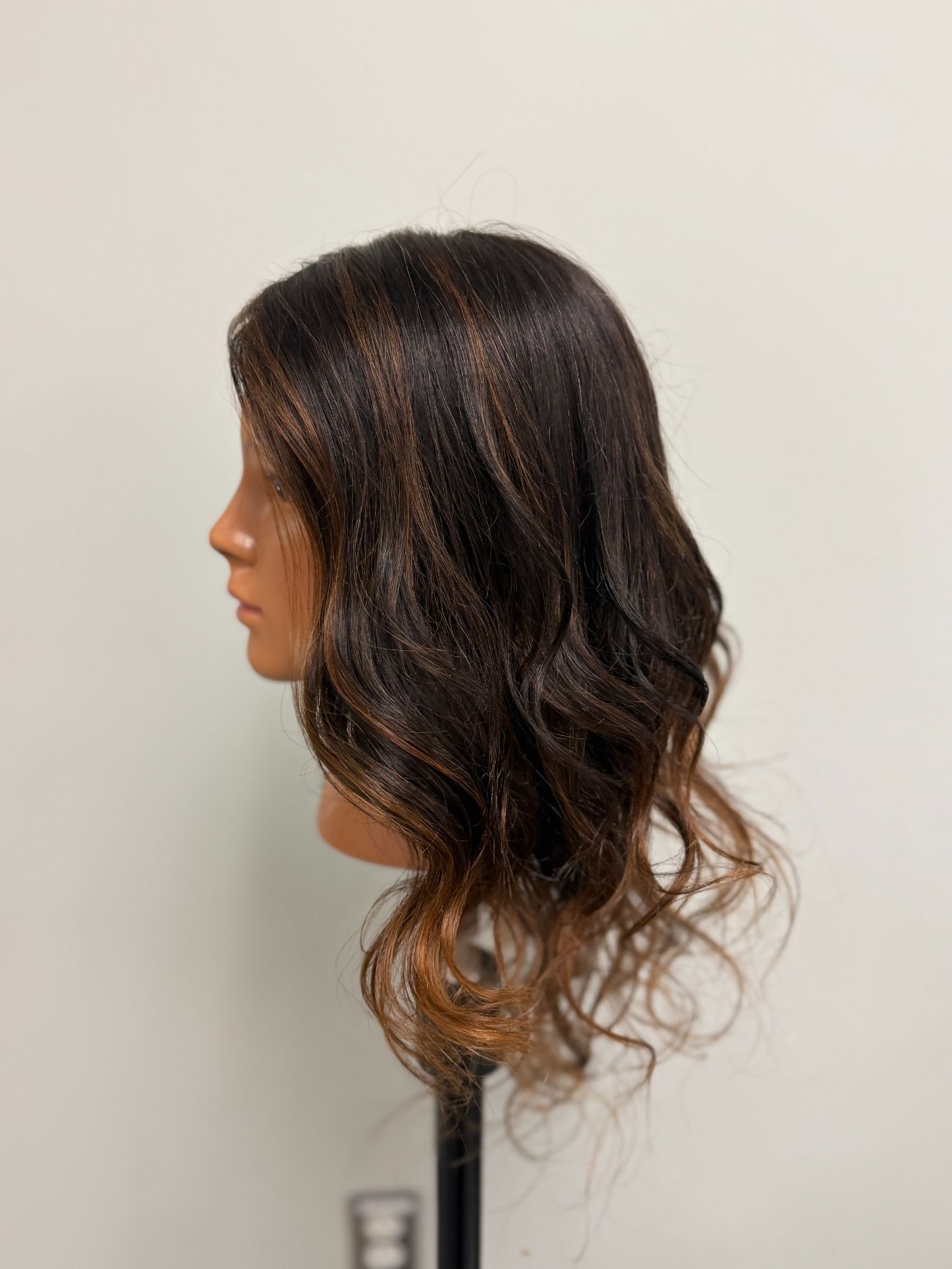 Colour · Balayage side